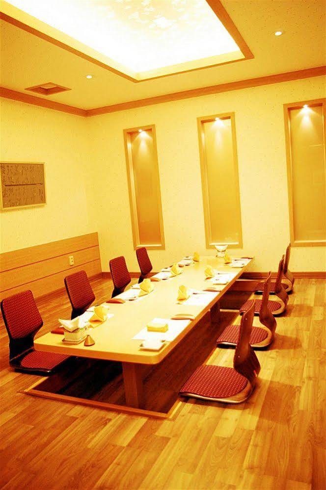 B&Beach Tourist Hotel ヨス市 エクステリア 写真